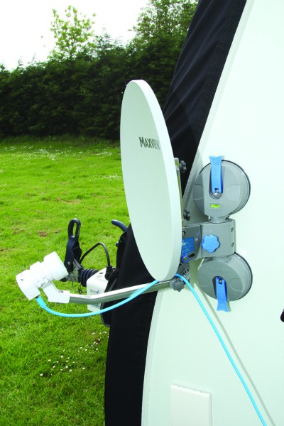 free-standing satellite dish - lock the dish