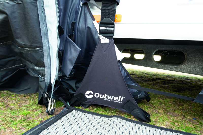 pole-free system in the Outwell Ripple 320 SA awning