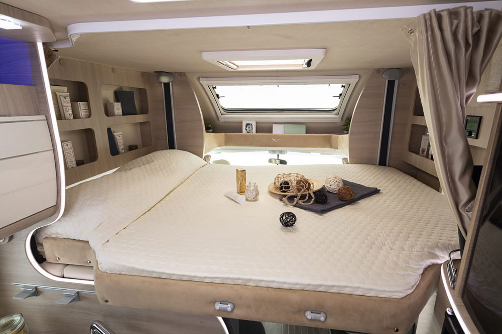 The bed in the Mobilvetta K-Yacht Kea P67 motorhome