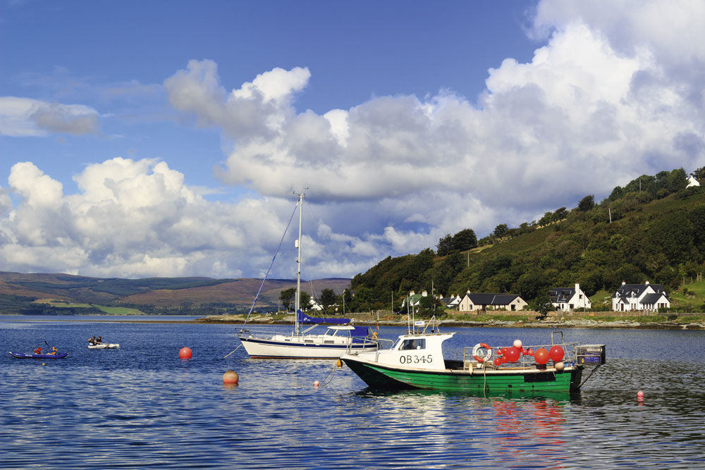 Image of boats on Loch Ranza