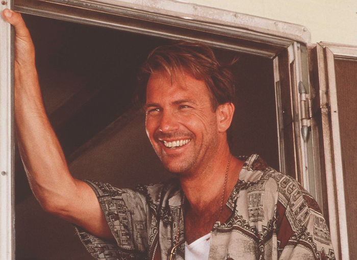 Kevin Costner looks super happy about his motorhome in Tin Cup (photo www.moviestillsdb.com)
