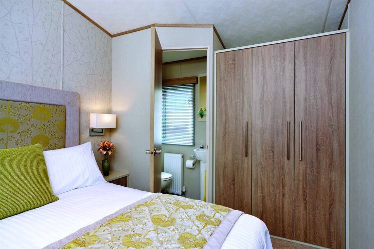 Carnaby Helmsley Lodge bedroom