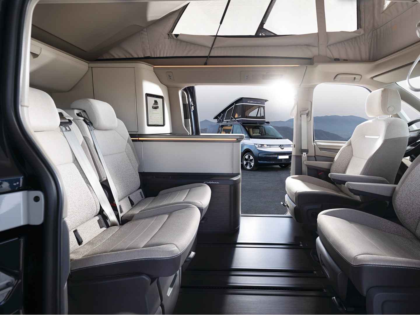 Inside the VW California Concept