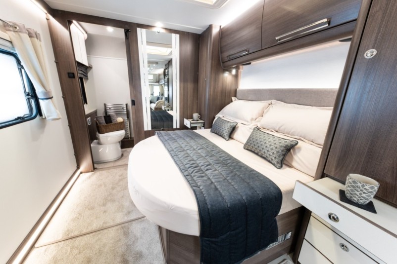 The bedroom on the Cruiser