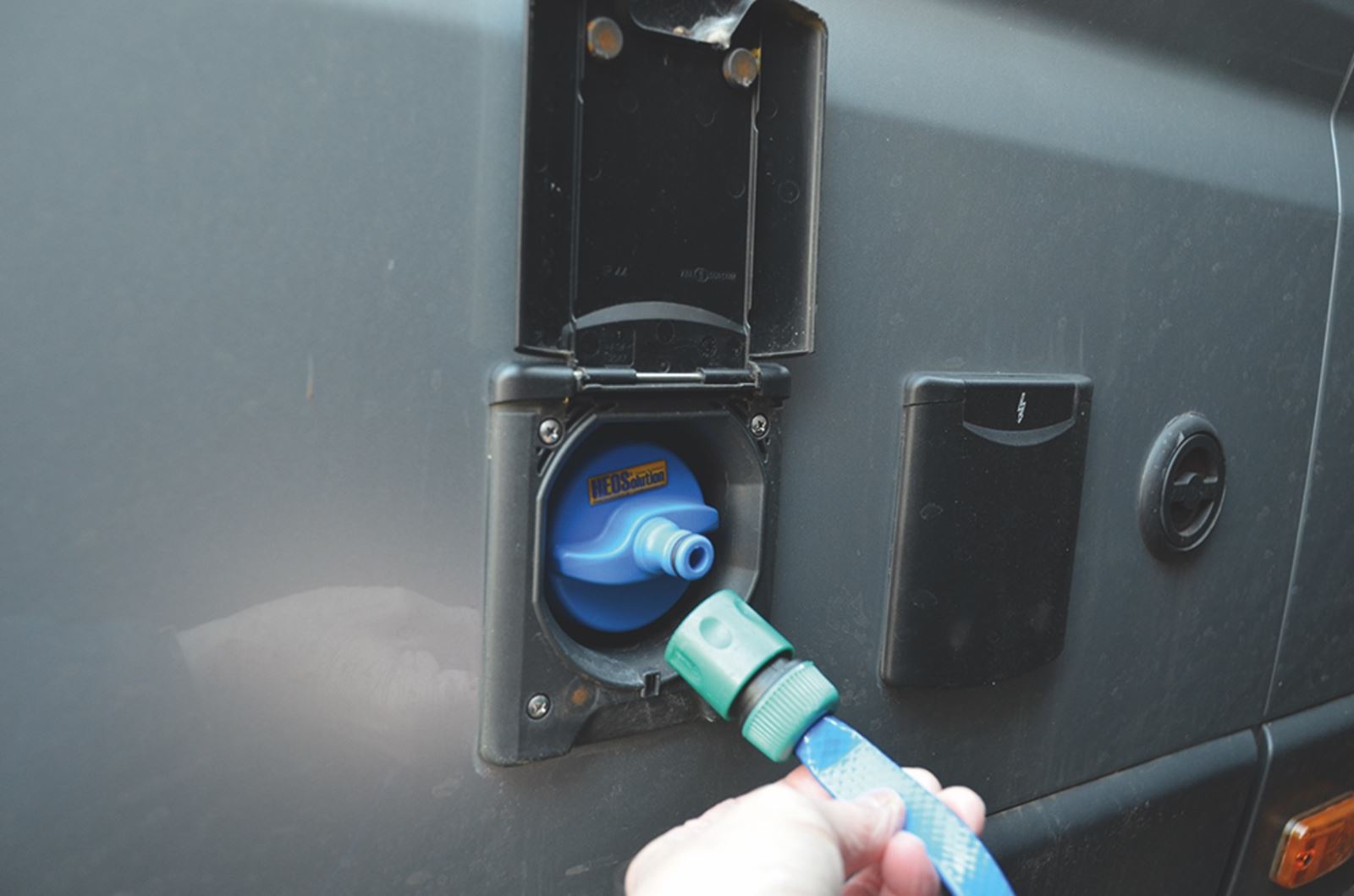 Connecting a water pipe to your motorhome