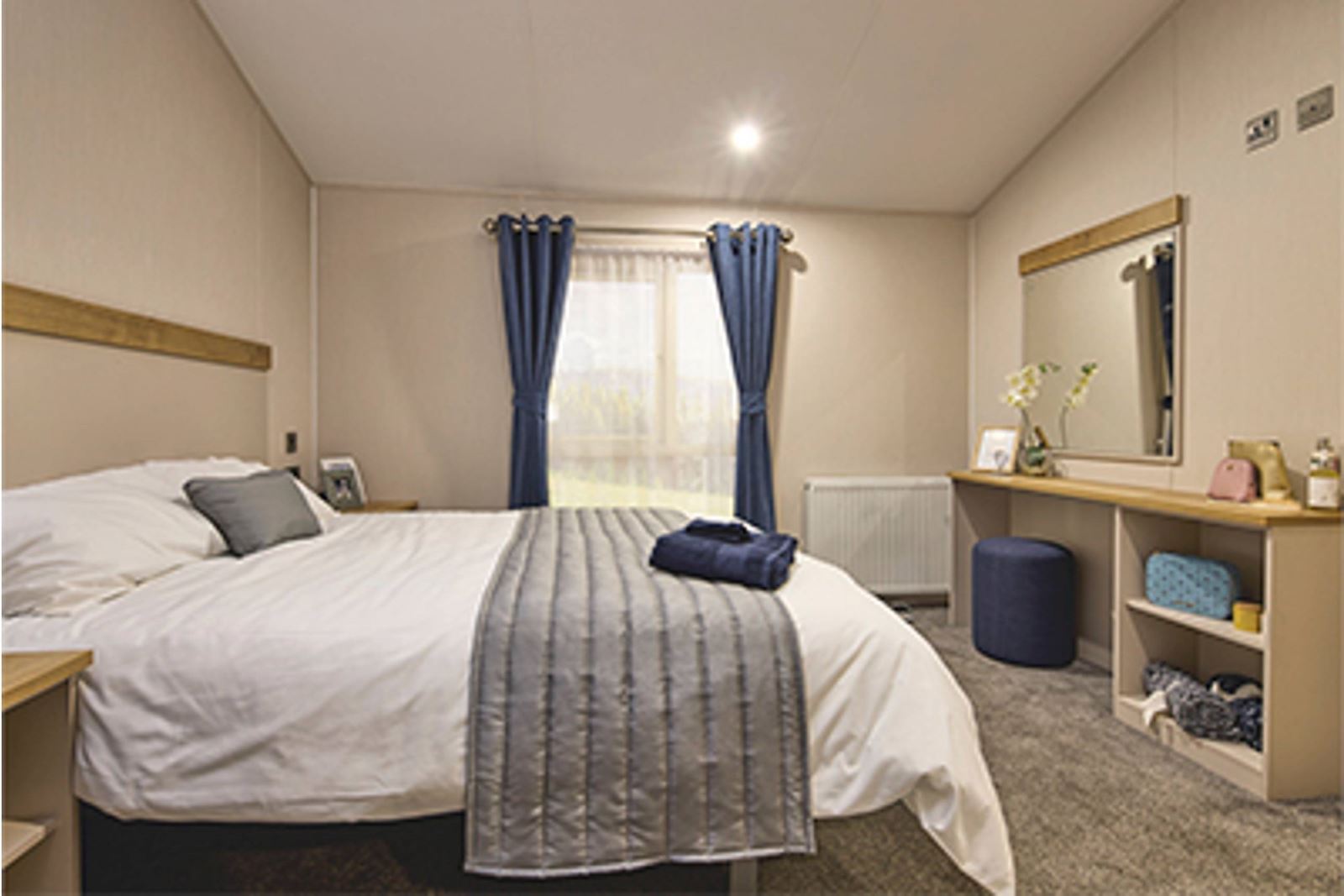 The bedroom inside the Willerby Hayward