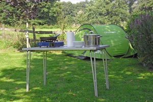 Gopak aluminium table