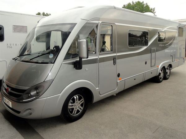 Autosound's fitting bays can accommodate vehicles up to the size of the largest Winnebago Autosound's fitting bays can accommodate vehicles up to the size of the largest Winnebago