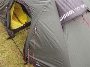 Lightweight tent ventilation Lightweight tent ventilation