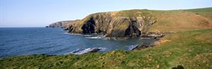 The Pembrokeshire coastline, image: VisitBritain/Britain on View The Pembrokeshire coastline, image: VisitBritain/Britain on View