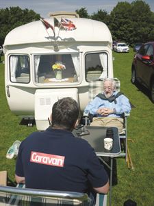 Caravan royalty: Cecil Gardner