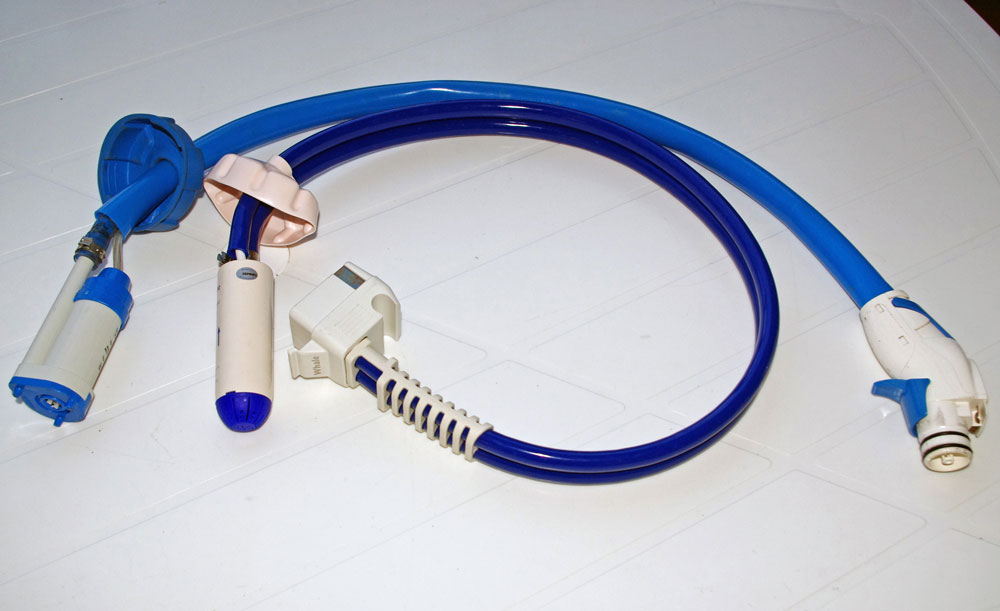 Submersible pumps from Truma and Whale