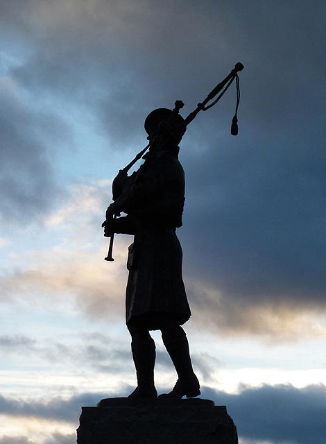 Bagpiper