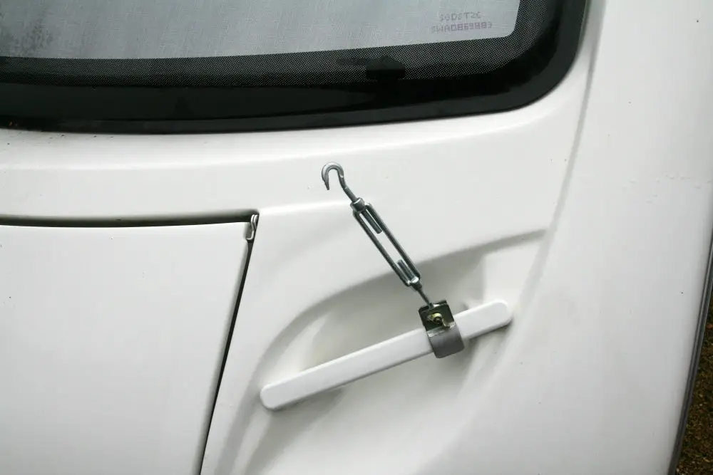awning clamp