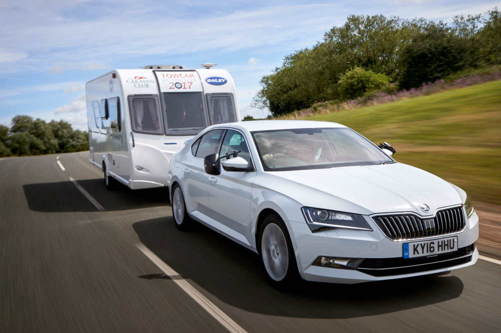 Skoda Superb Towcar