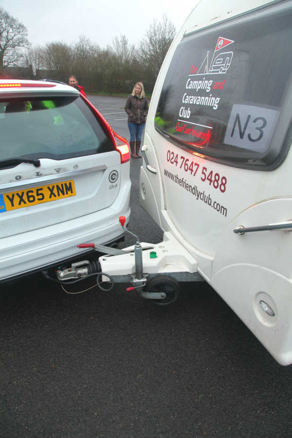 Tight turn with a caravan
