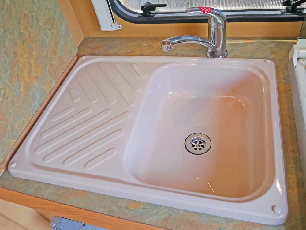 The final result after fitting new tap and sink