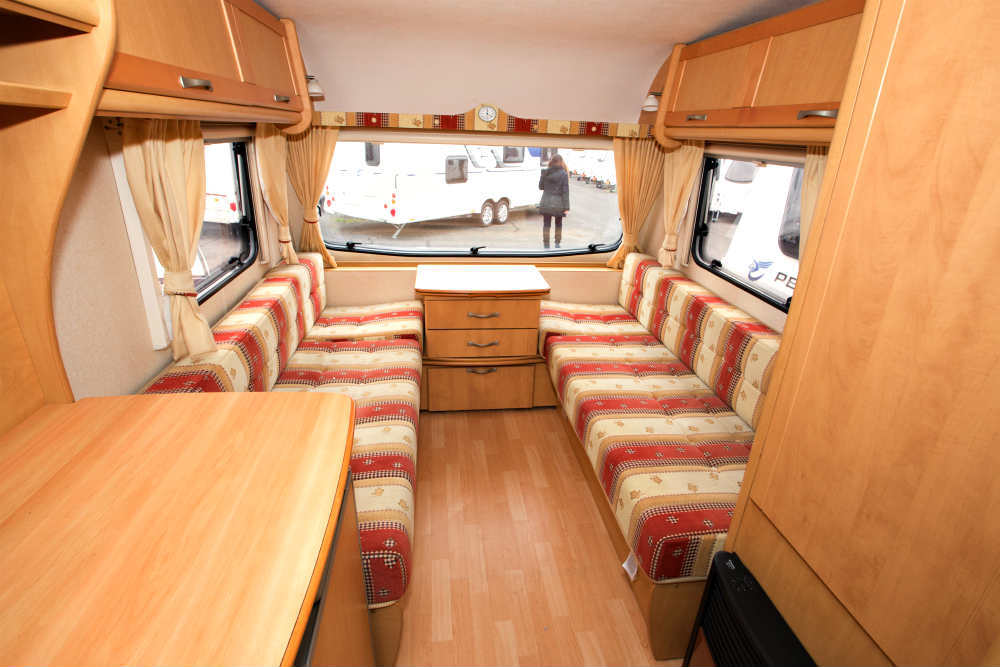 Bailey Ranger lounge