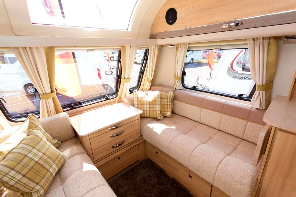 Elddis Avanté 574
