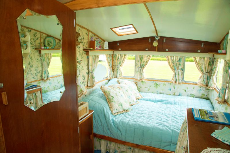 Eccles Dominant restored bed