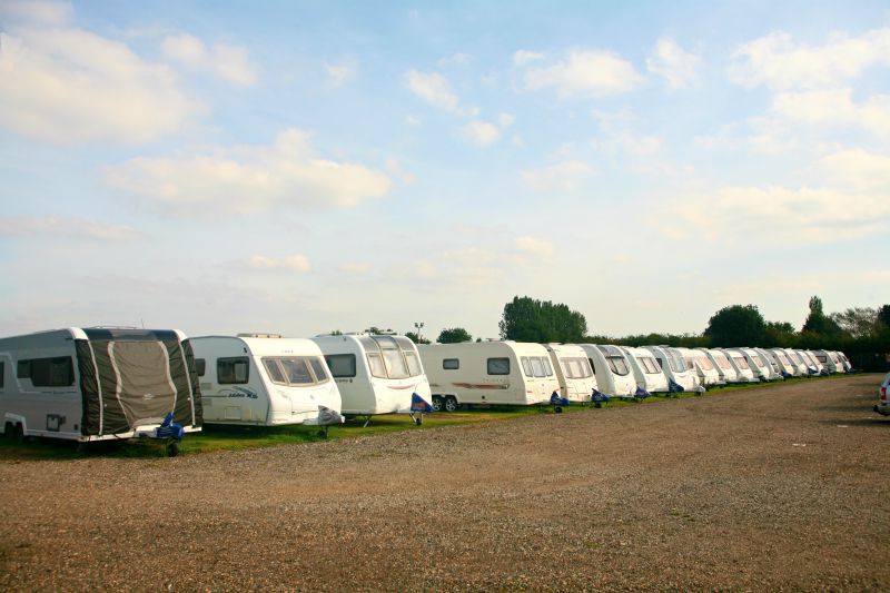 caravan spacing