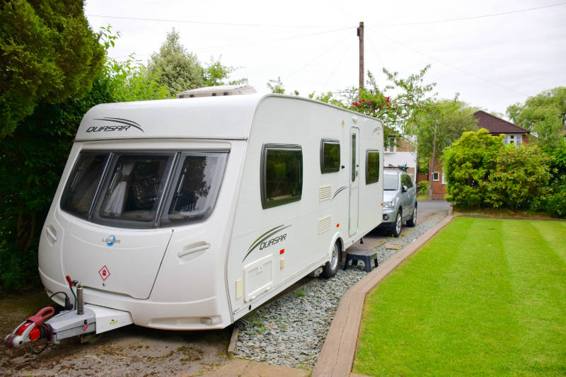 Lunar Quasar 546 on the drive