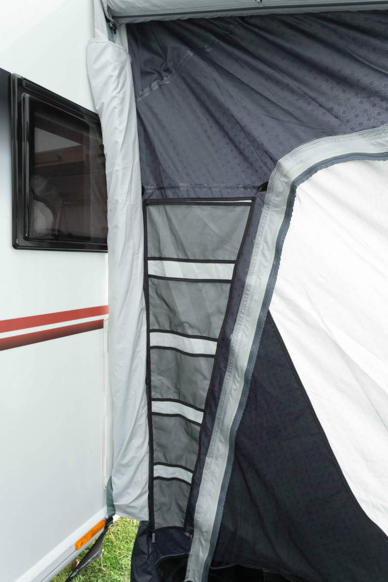 OUtwell Tide 380 SA ladder pockets