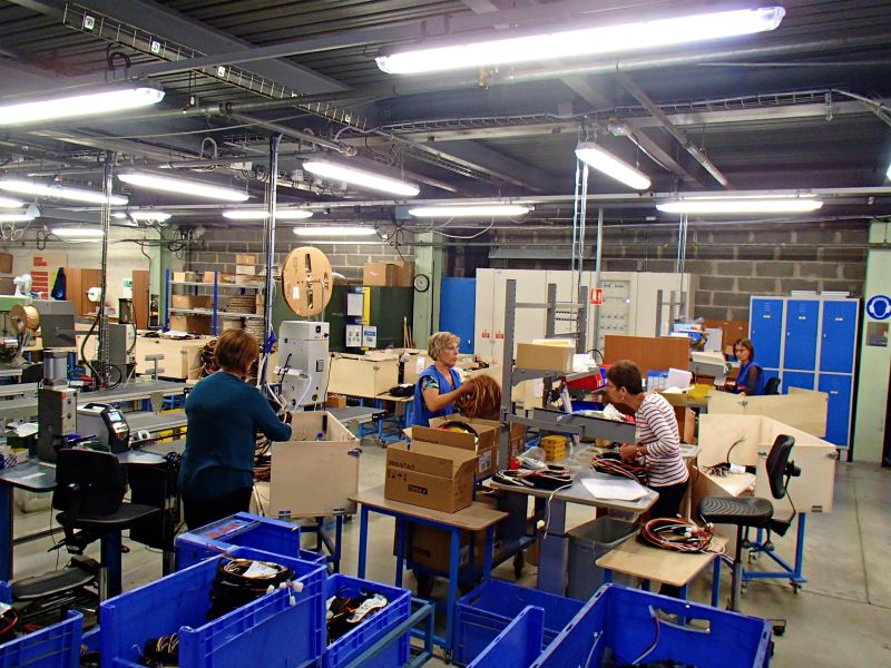 Caravelair&rsquo;s wiring looms