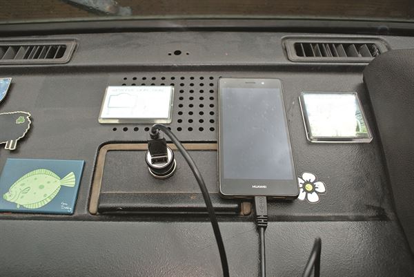 MMM reader Steve Brand adds a 12V socket to his VW campervan