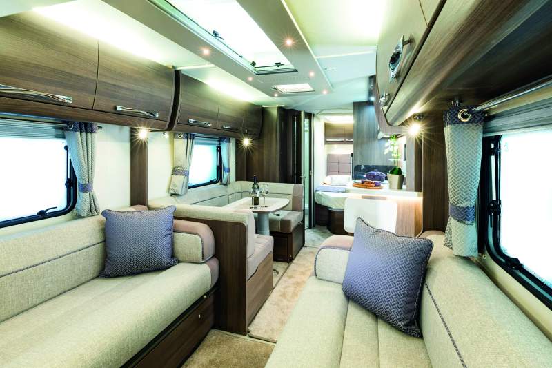 Buccaneer Aruba interior