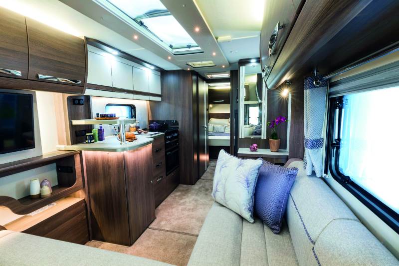 Buccaneer Barracuda interior