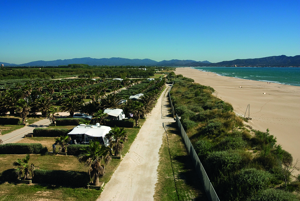 Camping Las Dunas