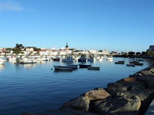 French harbour French harbour
