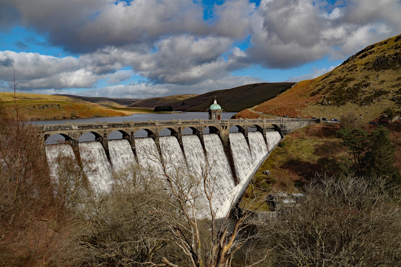Craig Goch Dam near Elan Oaks Craig Goch Dam near Elan Oaks