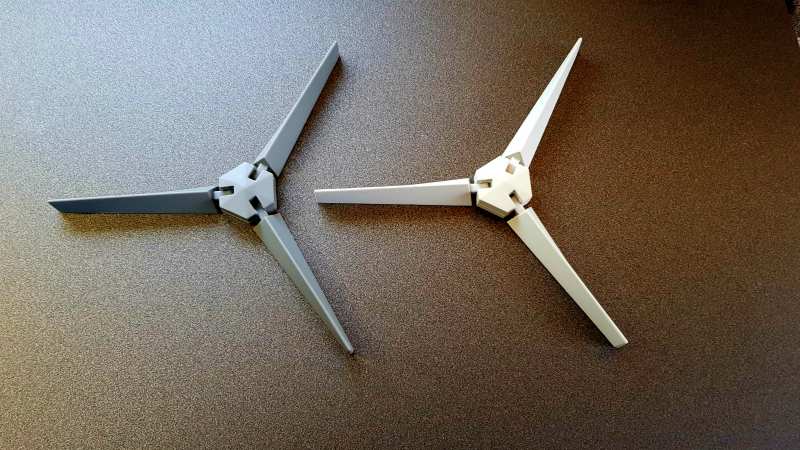 Folding trivets