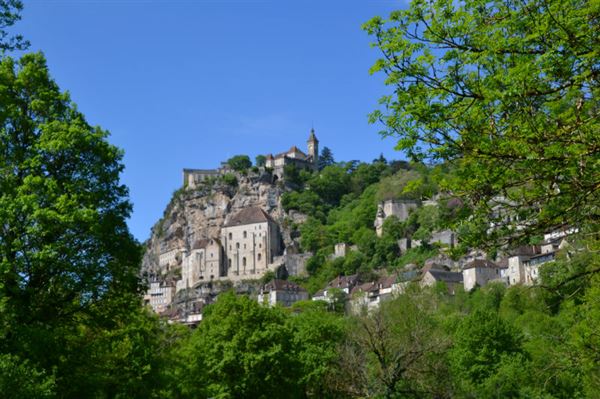 CHATEAU DE LACOMTE