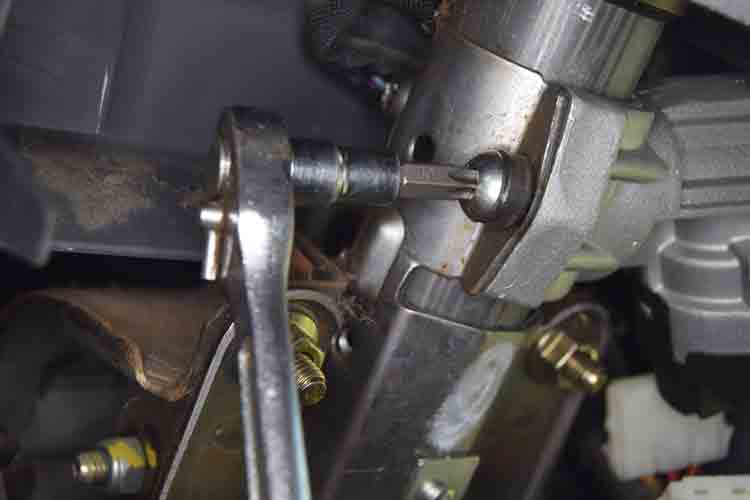 Ducato steering lock - fitting Torx anti-tamper bolts