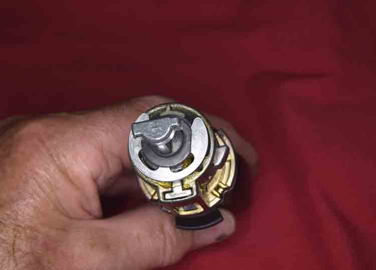 Ducato steering lock image - align barrel drive shaft