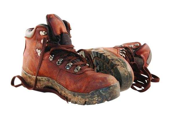MUDDY BOOTS