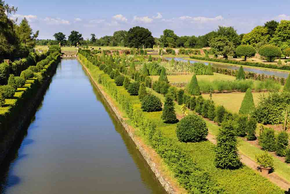Image of a view over Westbury Court Gardens