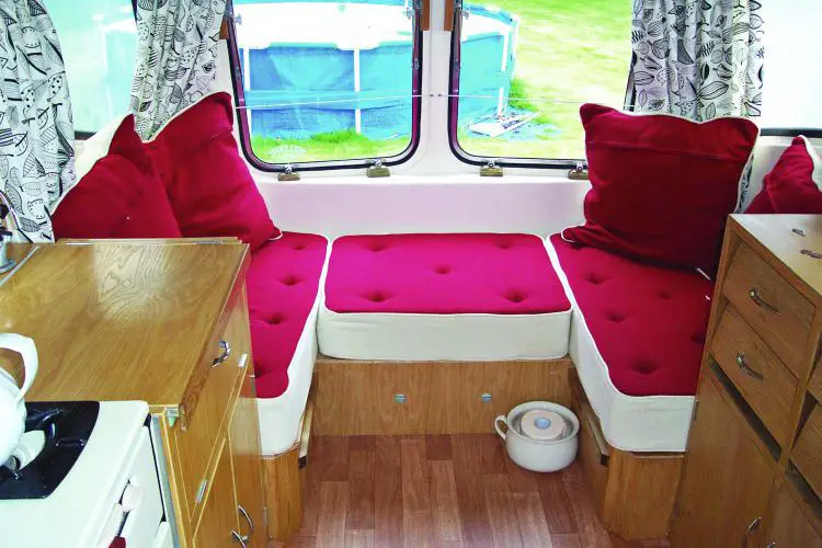 Original Willerby Vogue interior Original Willerby Vogue interior