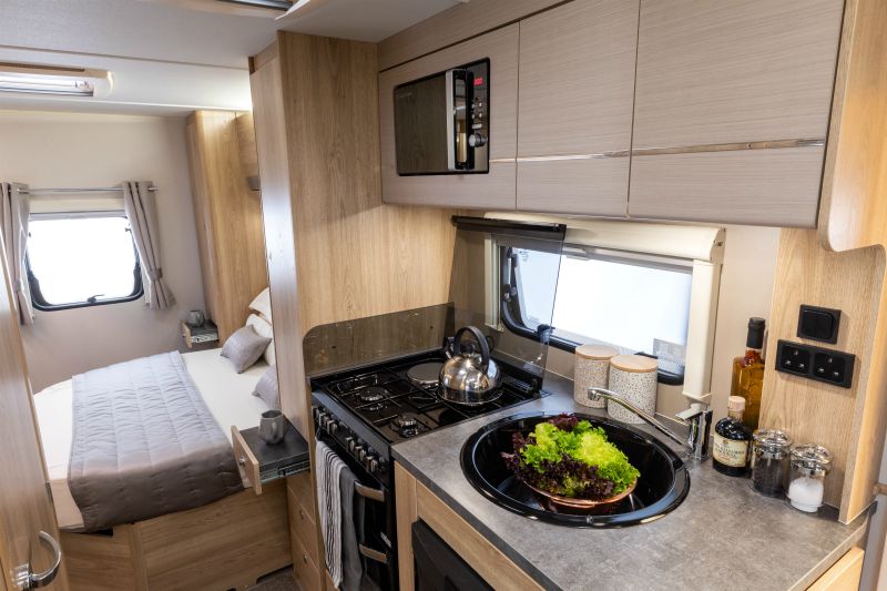 Elddis Avanté 454