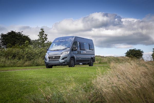 Compass Avantgarde CV60