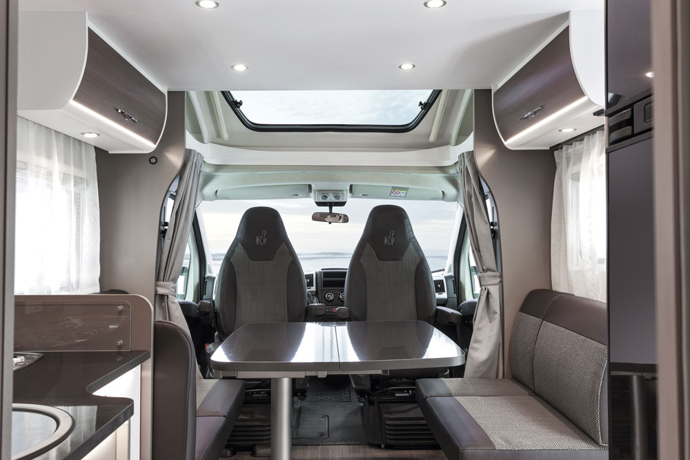 The interior of the Etrusco T 7400 QBC motorhome