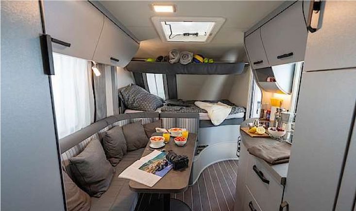 Knaus Sport&Fun Black Selection interior