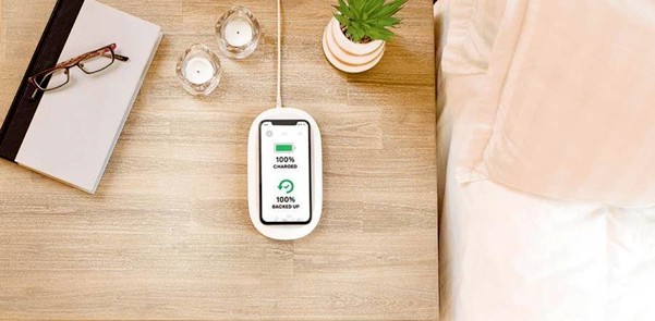 SanDisk iXpand wireless charger