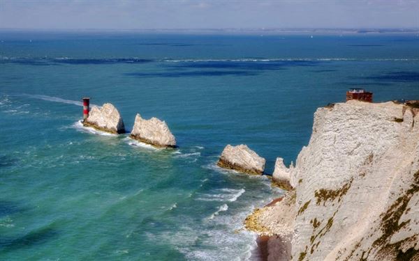 The Needles - Photo by Alamy E3TPAM