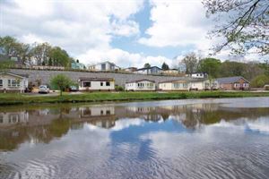 The park sits ona wonderful riverside location