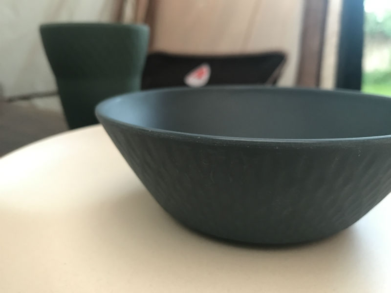 Outwell bamboo tableware