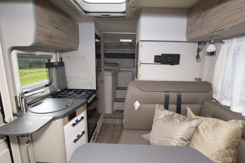 Hymer Exsis i-580